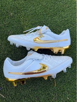 Nike x Ronaldinho Tiempo Legend