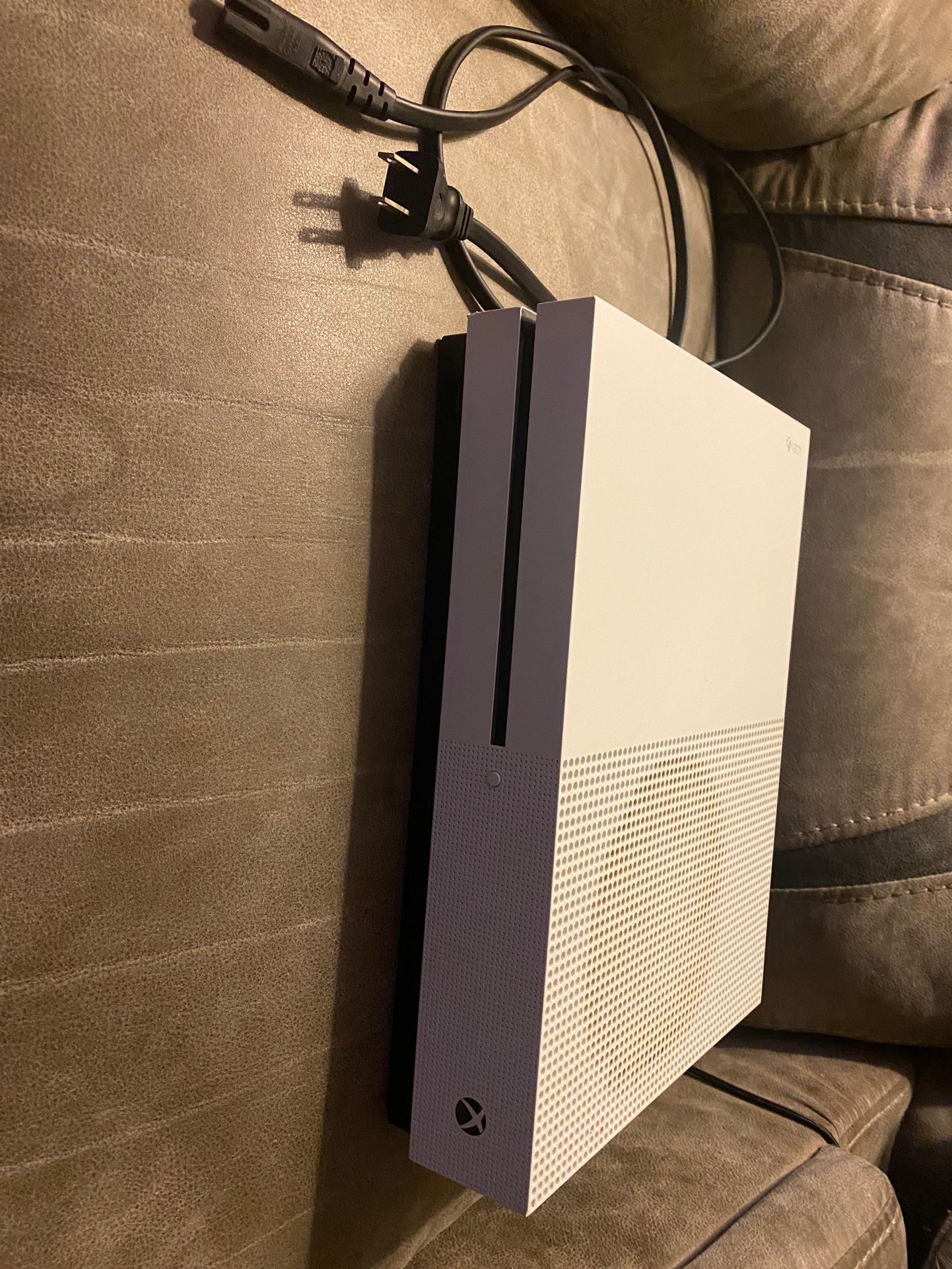 Used  Xbox One S 