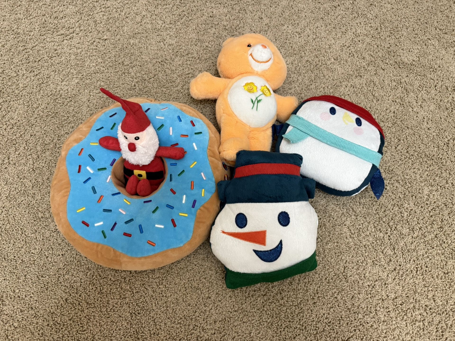 Holiday Decor Plush Toys - Free With $25 Purchase