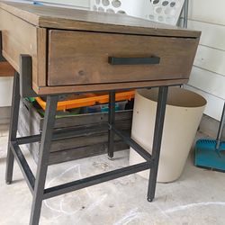 Night stand