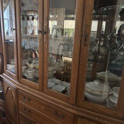 Free China Cabinet 