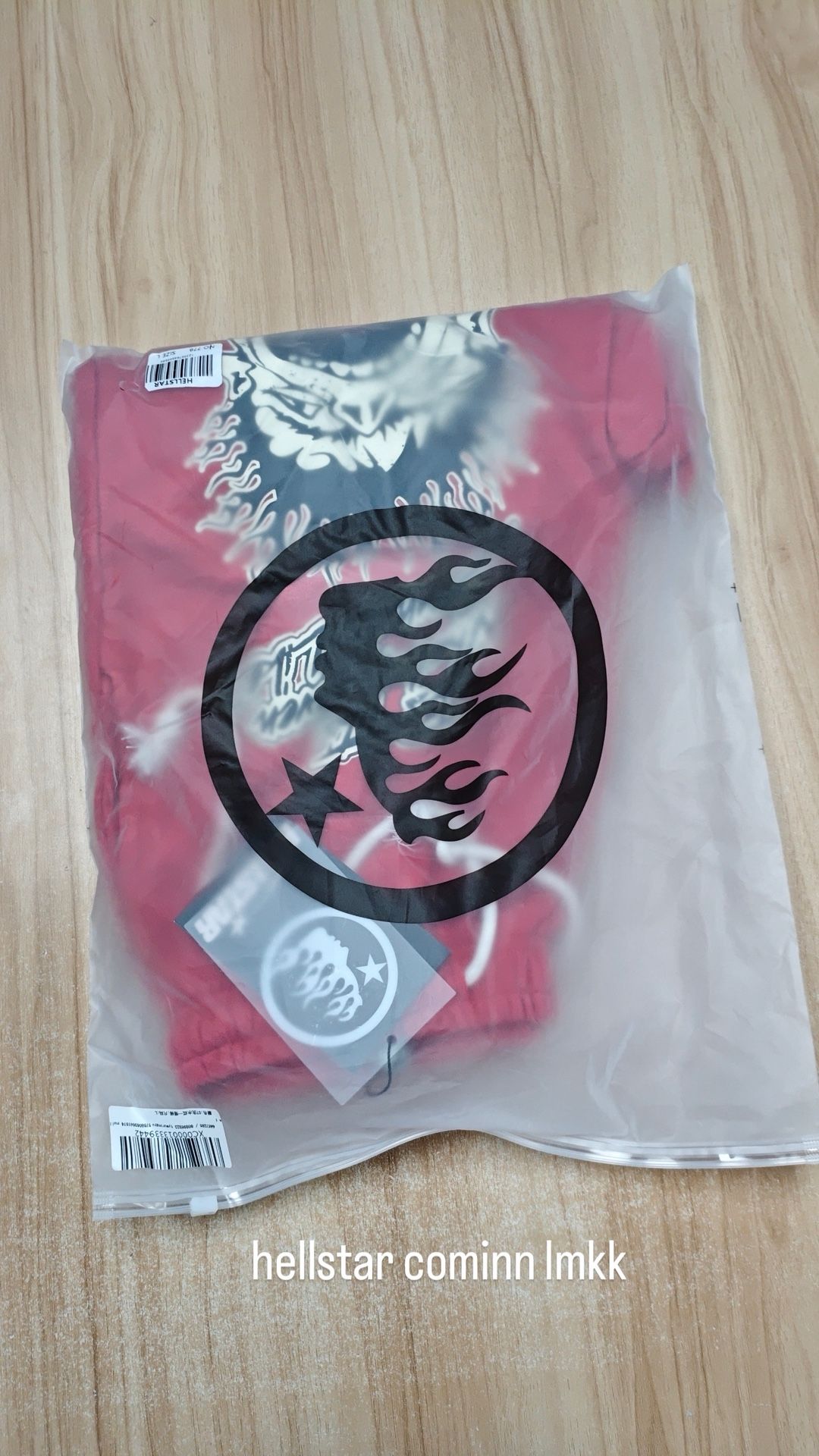 hell star shorts, size L