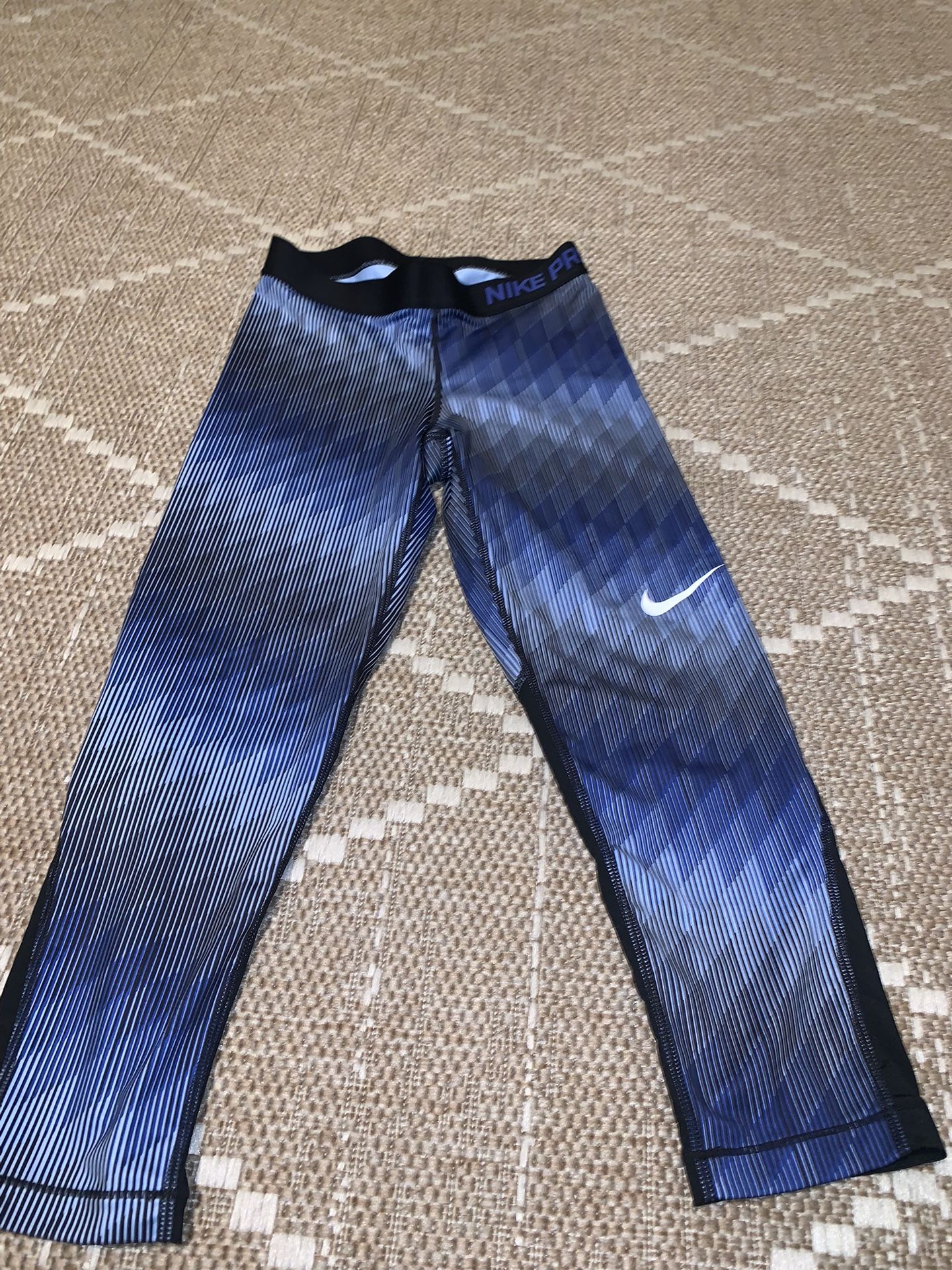 Womens Nike Small