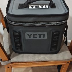 YETI hopper flip (new)