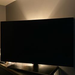 LG Flat Screen Tv 