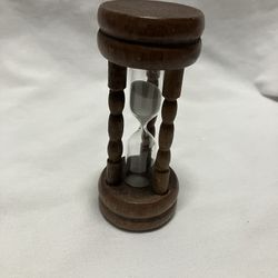 Vintage Wooden 3 Minute Hour Glass Egg Timer with White Sand