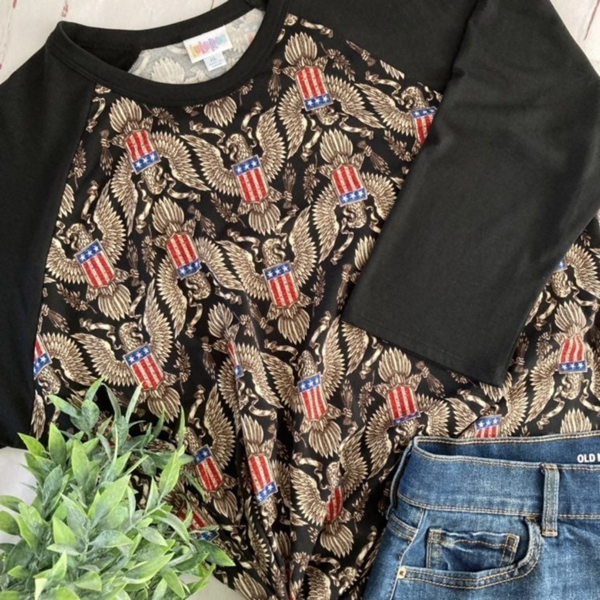 🦅 LLR • Randy T-Shirt (XL/fits 12-16)