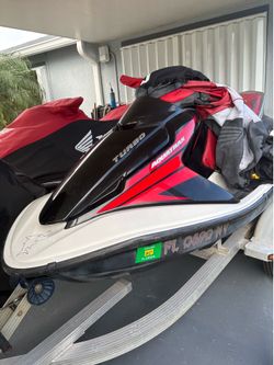 2005 Honda jet ski.