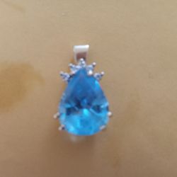 New Blue Topaz And Diamonds Pendant 