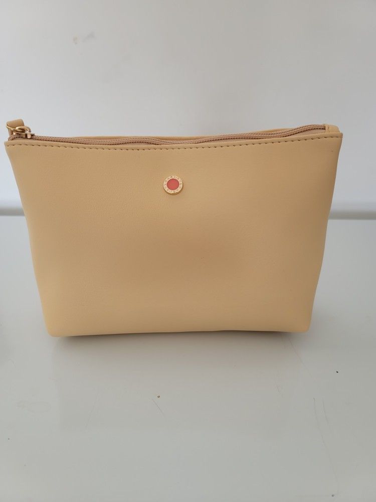 Bvlgari Emirates Vanity Case Cosmetic Pouch with Brand Logo and Zip