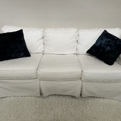 Pottery Barn Three Pillow Cloth Couch