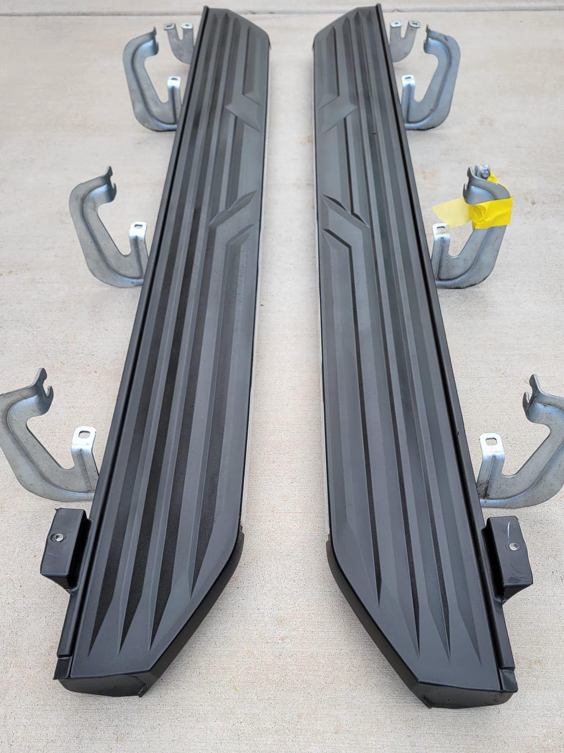 RUNNING BOARDS GMC DENALI NO XL