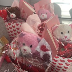 Valentine’s Bags And Bears 