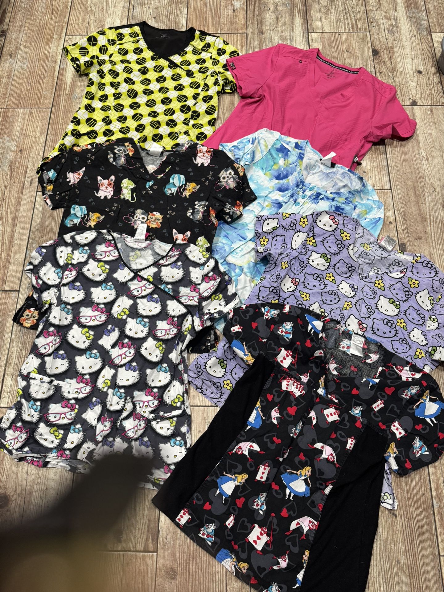 Work Uniform Scrub Tops Size Medium