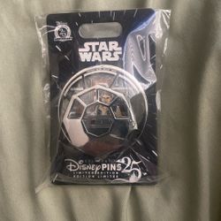 Disney Pin Star Wars Han Solo Millennium Falcon LE 3750 Parks 25th Anniversary