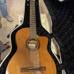Cordoba Classical Guitar Like New