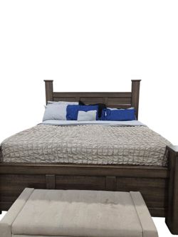 King sz bedframe from Ashley's $80 MPU