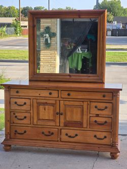 DRESSER WITH MIRROR