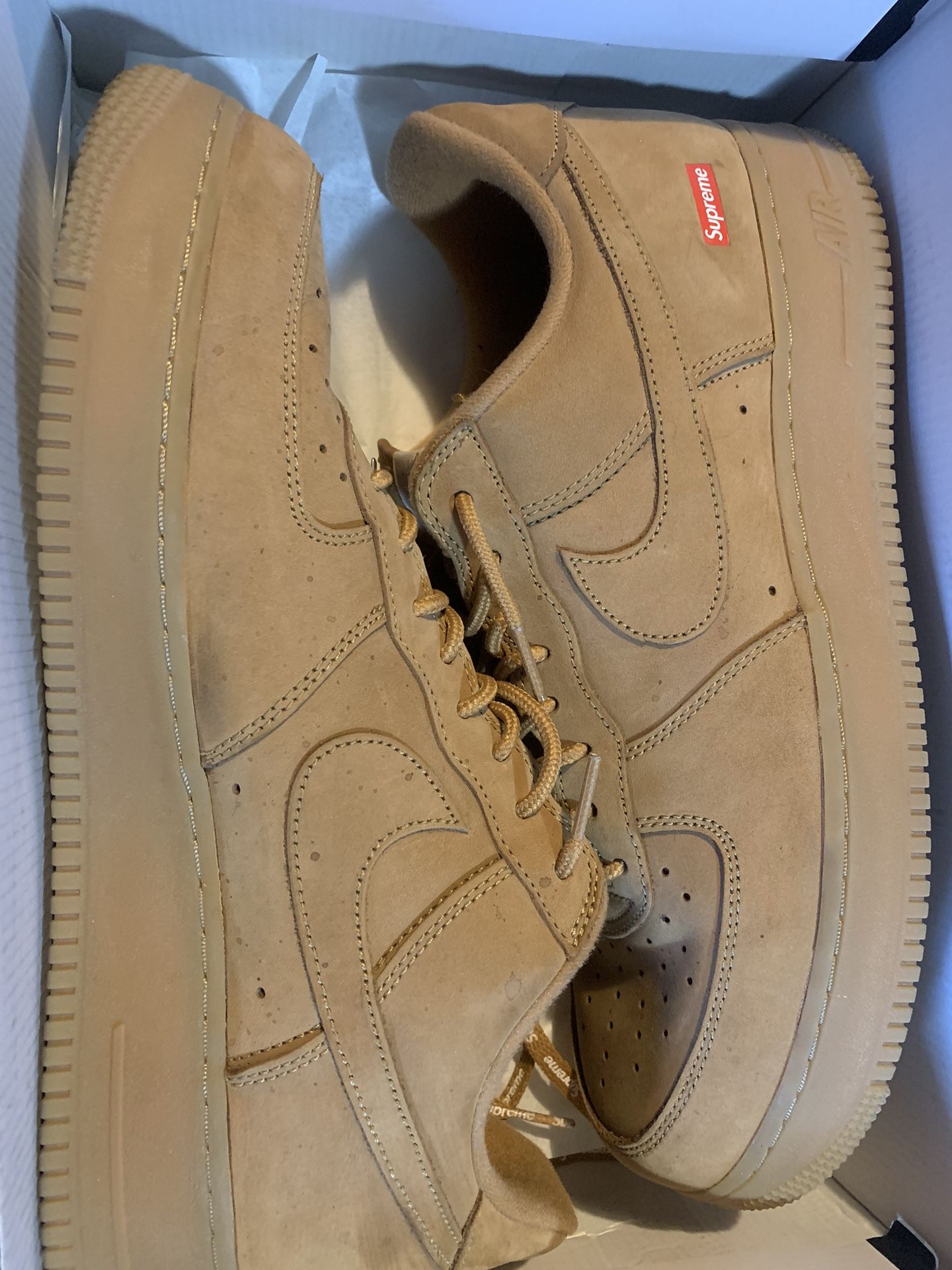 AIR FORCE 1 LOW SUPREME