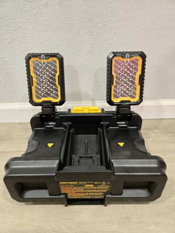 DEWALT Tough System 2.0 20V/60V LED Adjustable Work Light (Tool-Only)