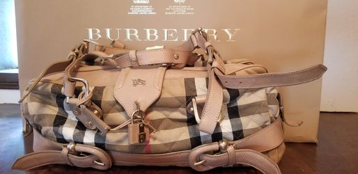 Authentic BURBERRY PURSE