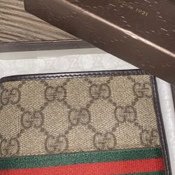 Gucci Wallet 