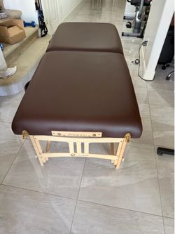 Massage table