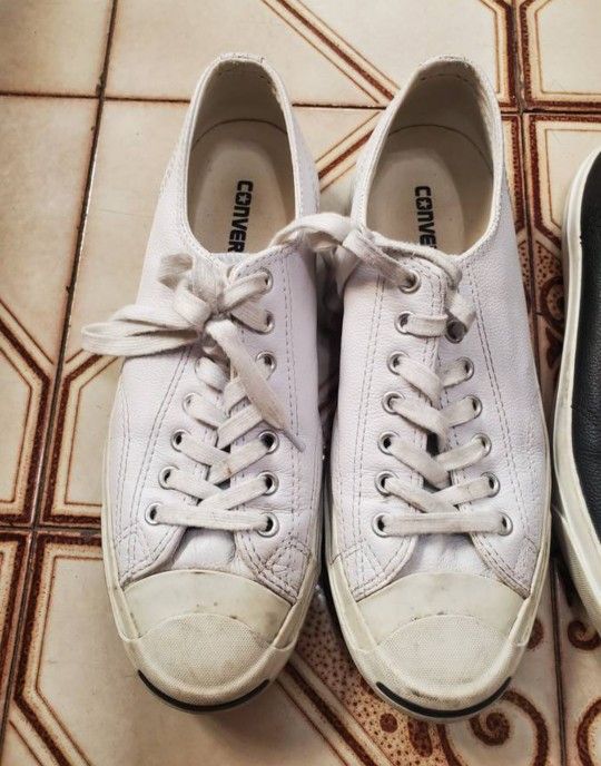 Mens Converse Leather Sneakers Size 9