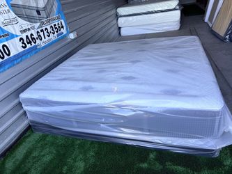 Set king sizes mattress and box Spring beautyrest black