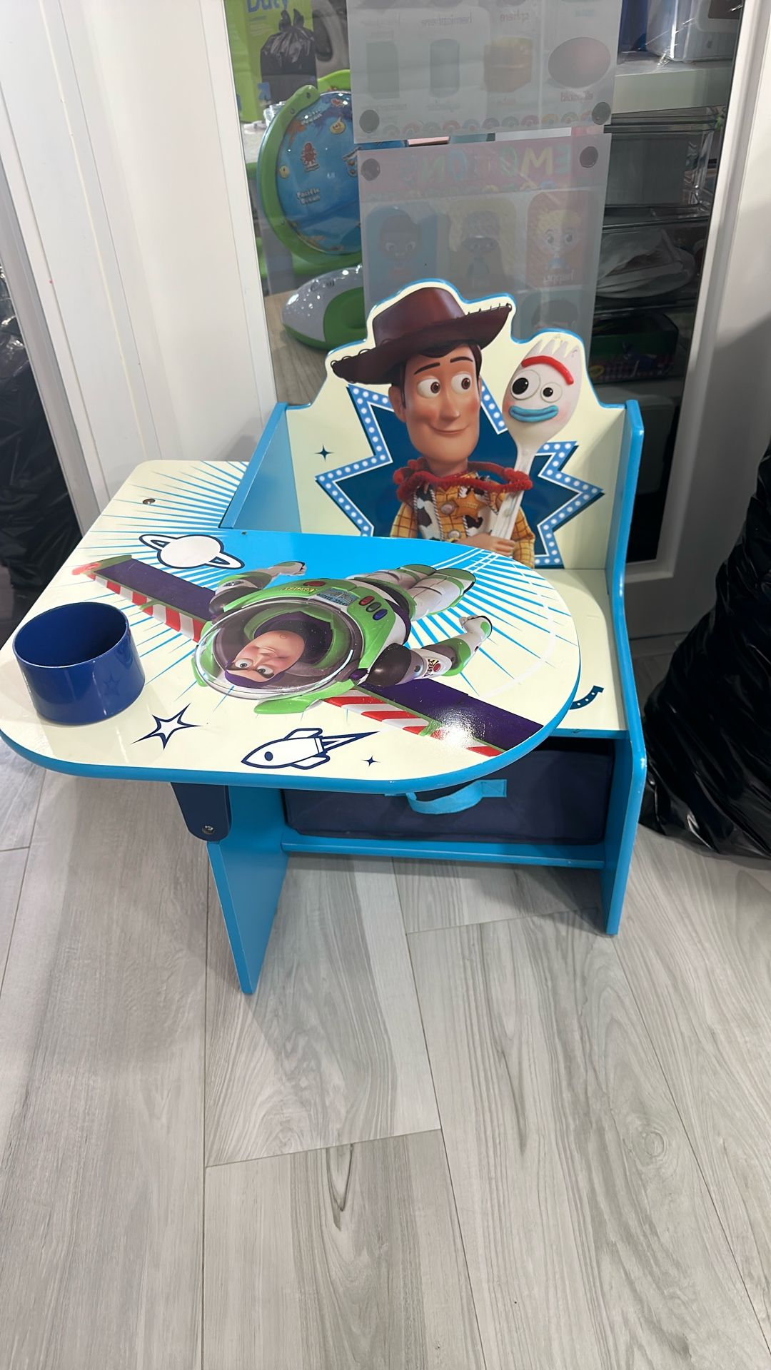 Toddler Toy Story Desk