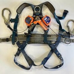 DBI Sala Nano-Lok Edge 8ft Self Retracting Lifeline ExoFit Nex Harness - Medium