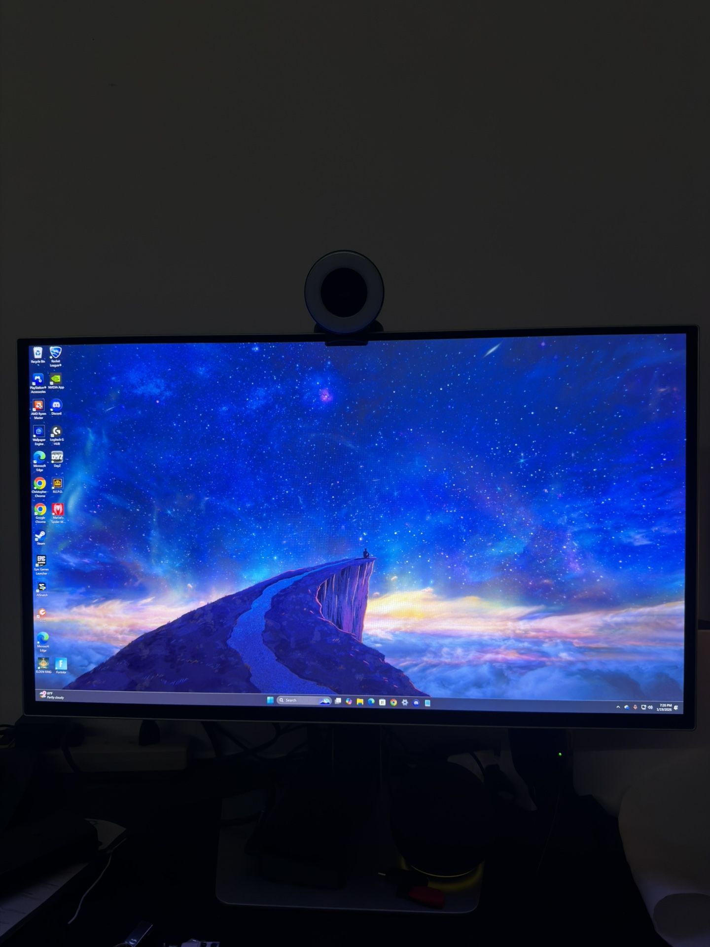 SAMSUNG G81SF 4K QD OLED 240 Hz MONITOR 2025