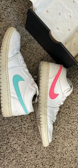 Air Jordan 1 low