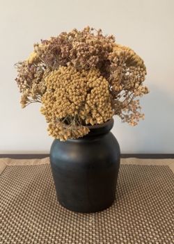 Ceramic vase