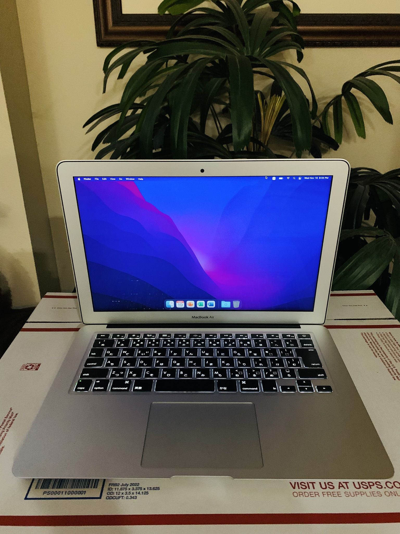 MacBook Air 13.3" Intel Core i5 @ 1.8ghz 8GB Ram, OS Monterey OS 12, MS Office