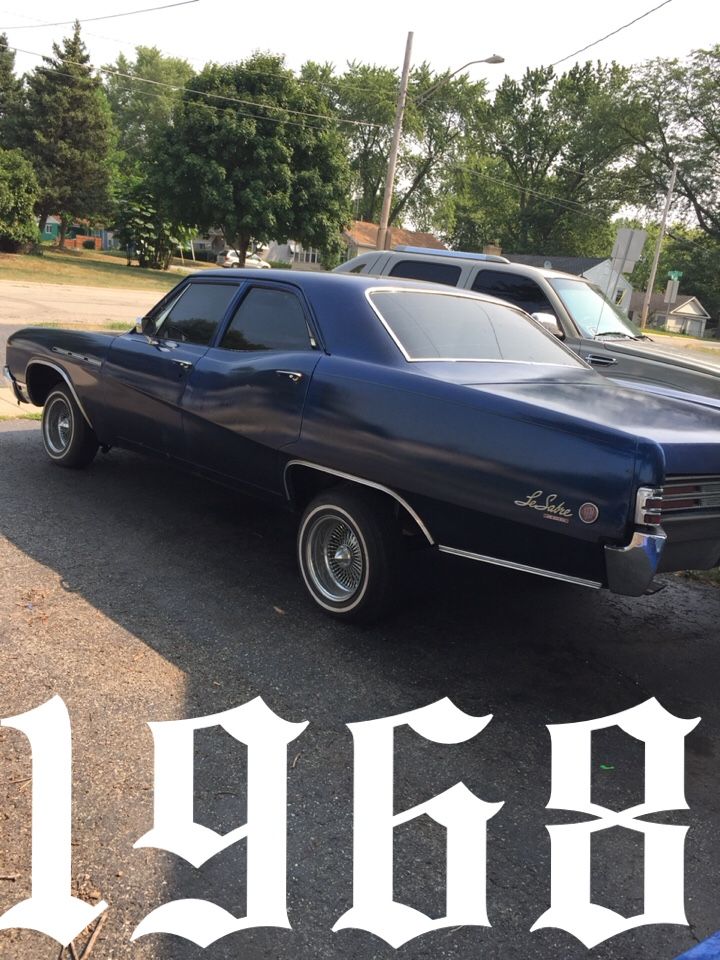 1968 Buick lesabre custom 400 lowrider