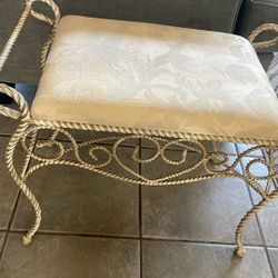  Leather Ottoman Bed Stool Like New Con. End Of Bed Stool 