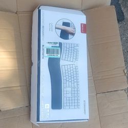 Macally Btergokey Ergonomic Rechargeable Bluetooth Keyboard With Palm Rest