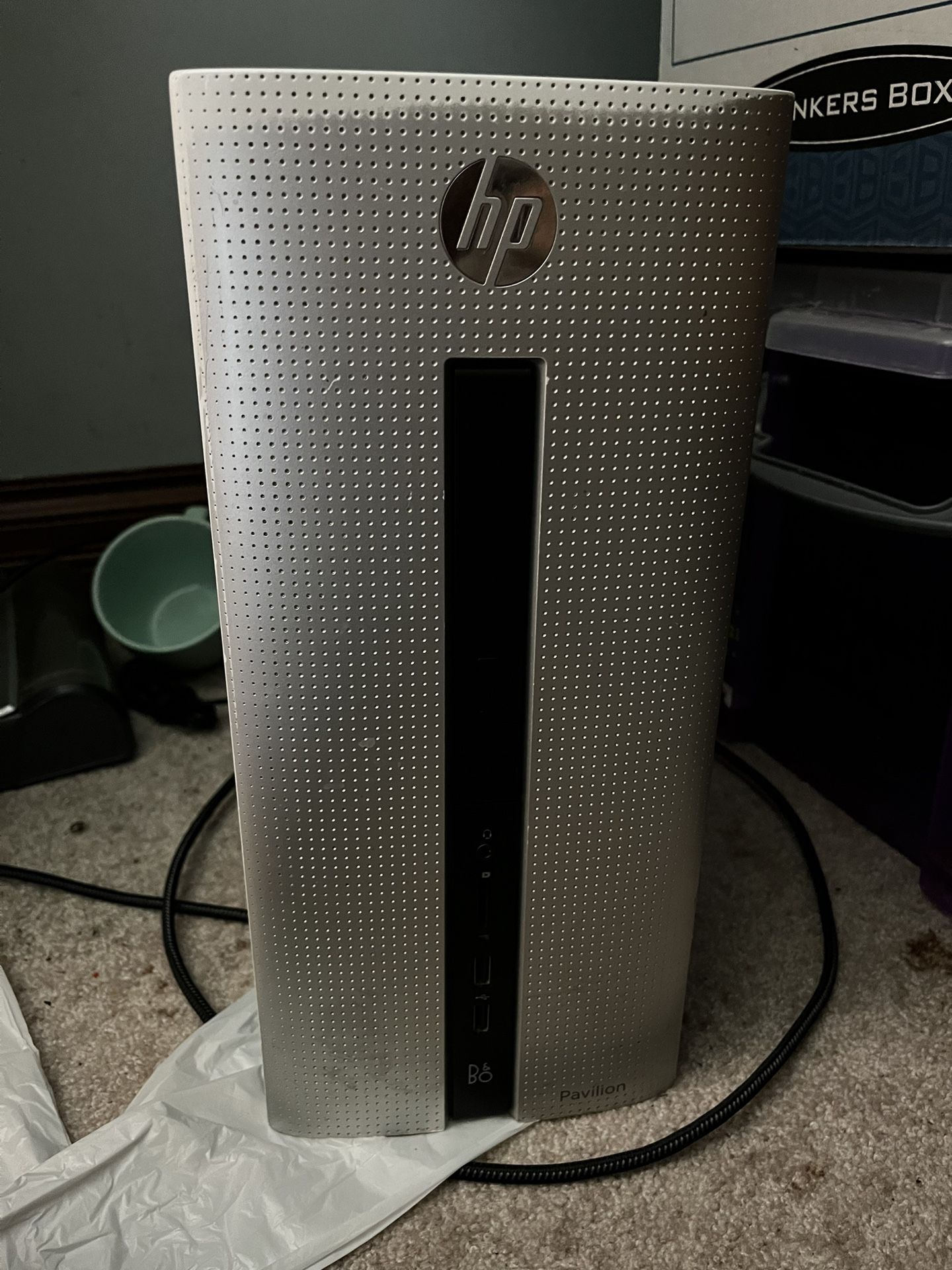 HP pavilion