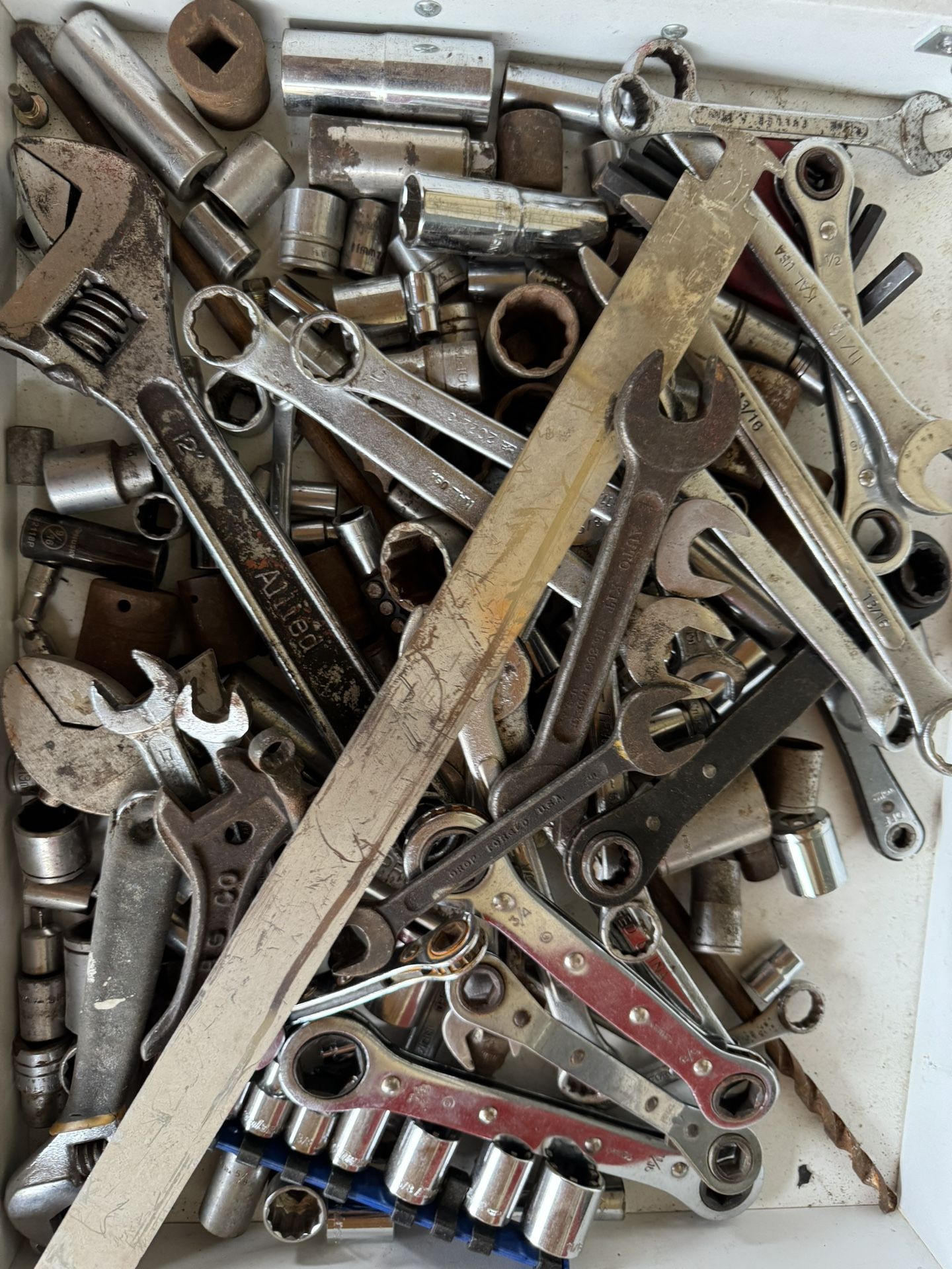 Miscellaneous Wrenches And Sockets