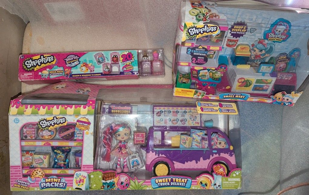 Shopkins Playsets NEW IN TERRIBLE BOXES
