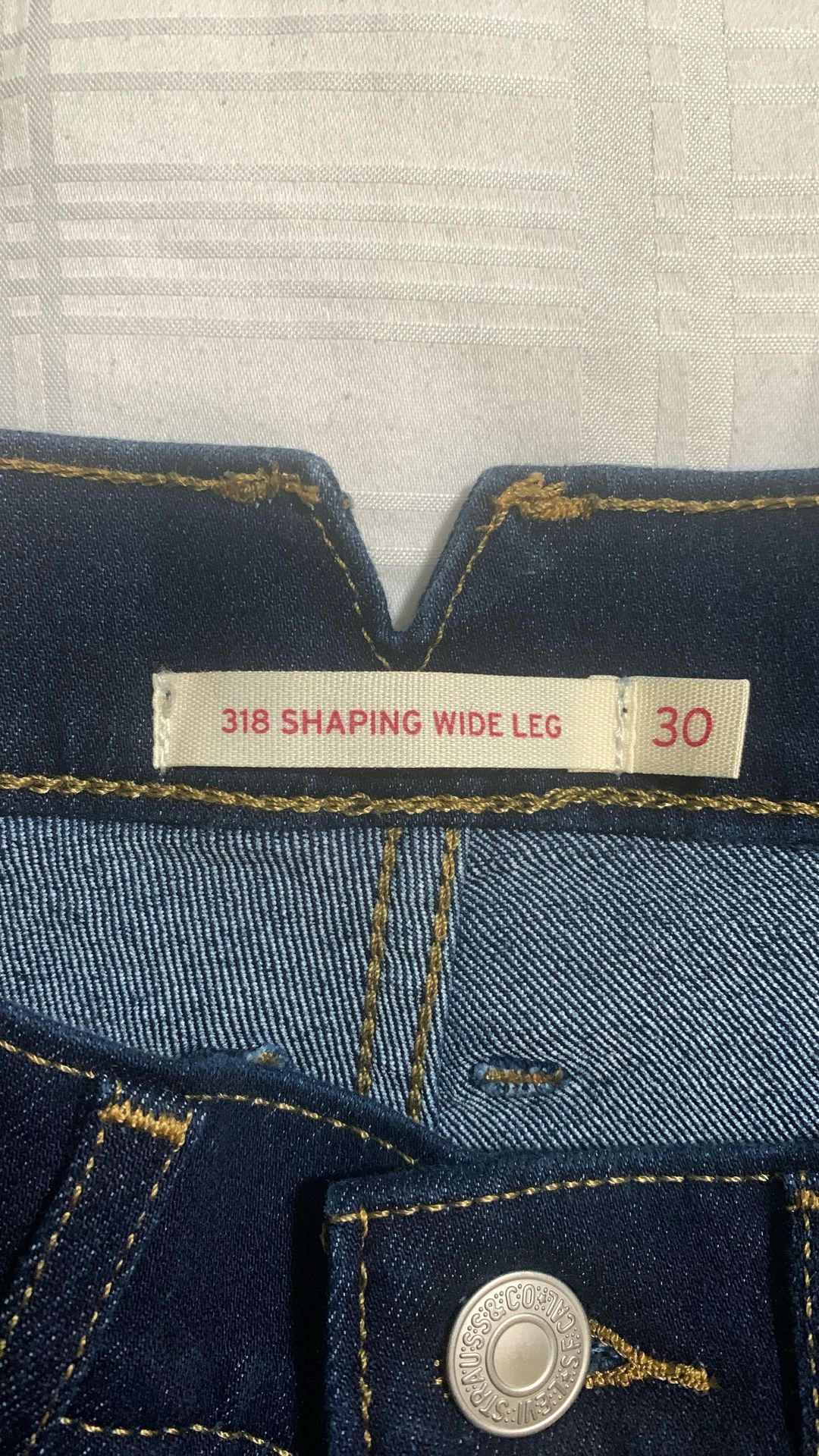 Size 30x32 Wide Leg 318 Shaping