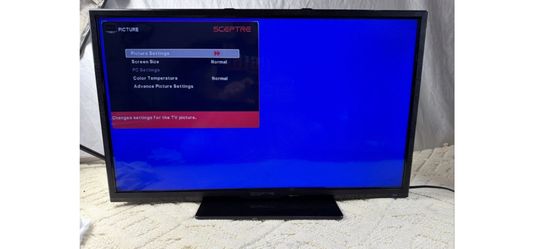 Sceptre 28" smart tv with remote works perfectly