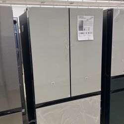 Samsung Bespoke French Door Refrigerator With Autofill Water Pitcher 