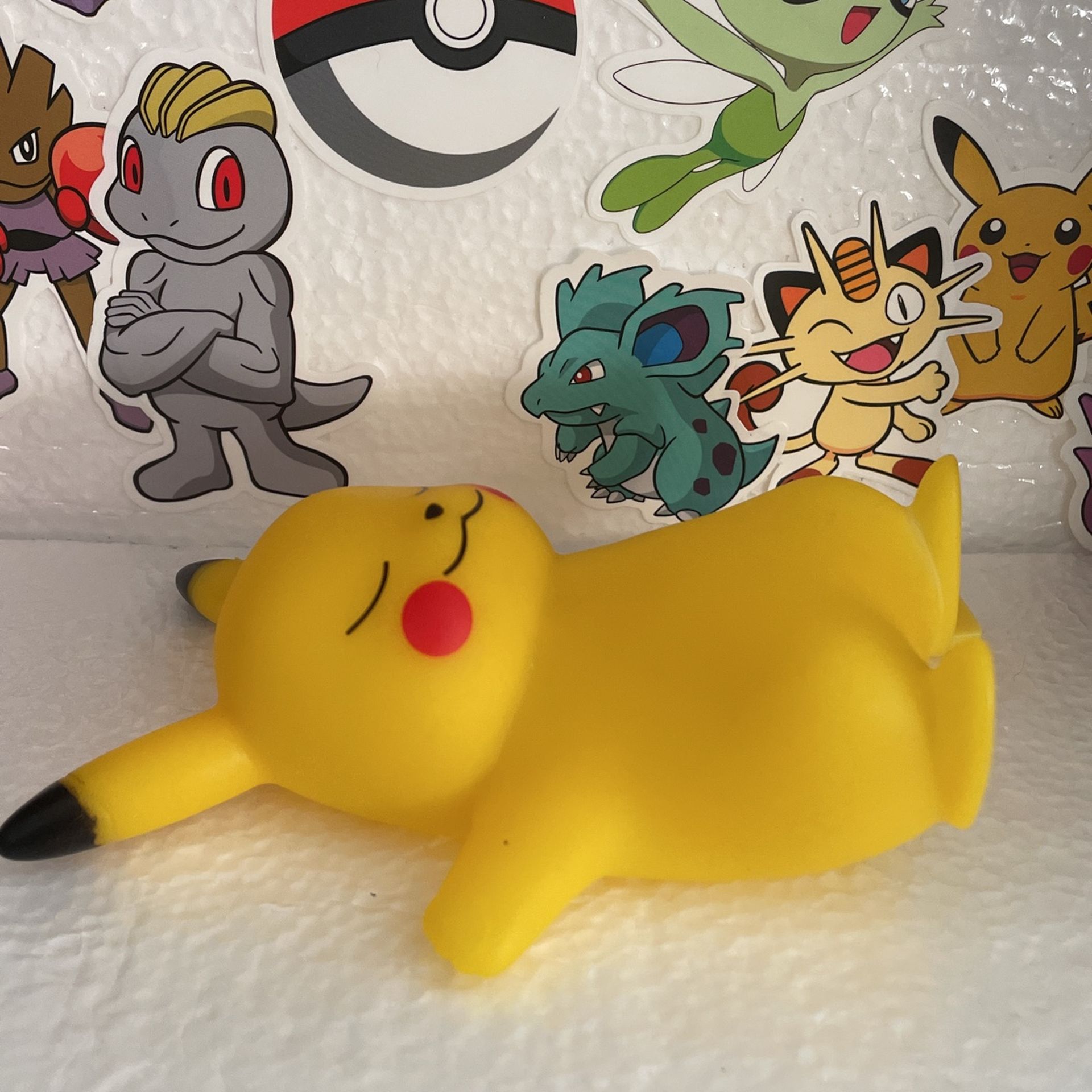 Pikachu Night Light (No Box)