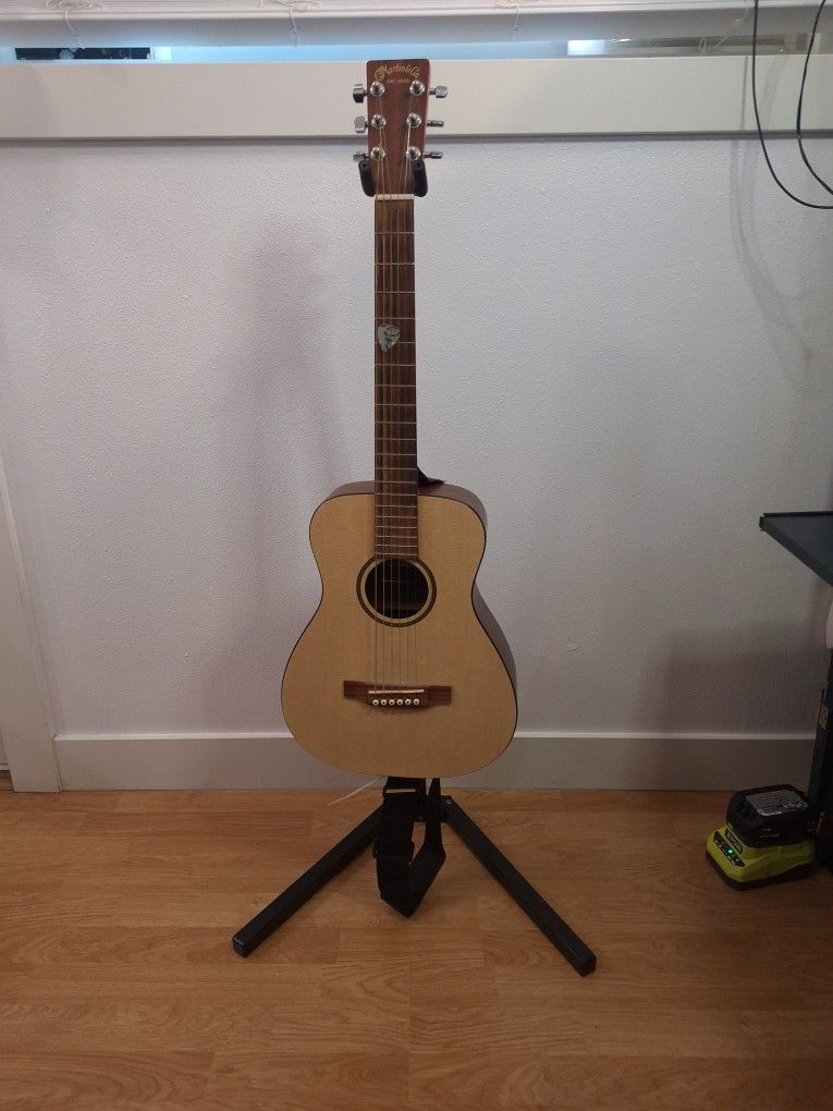 🎸 Martin LXM “Little Martin” Acoustic Guitar – Great Condition