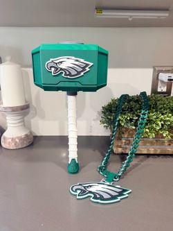 Philadelphia eagles Thor rally hammer and hype chain