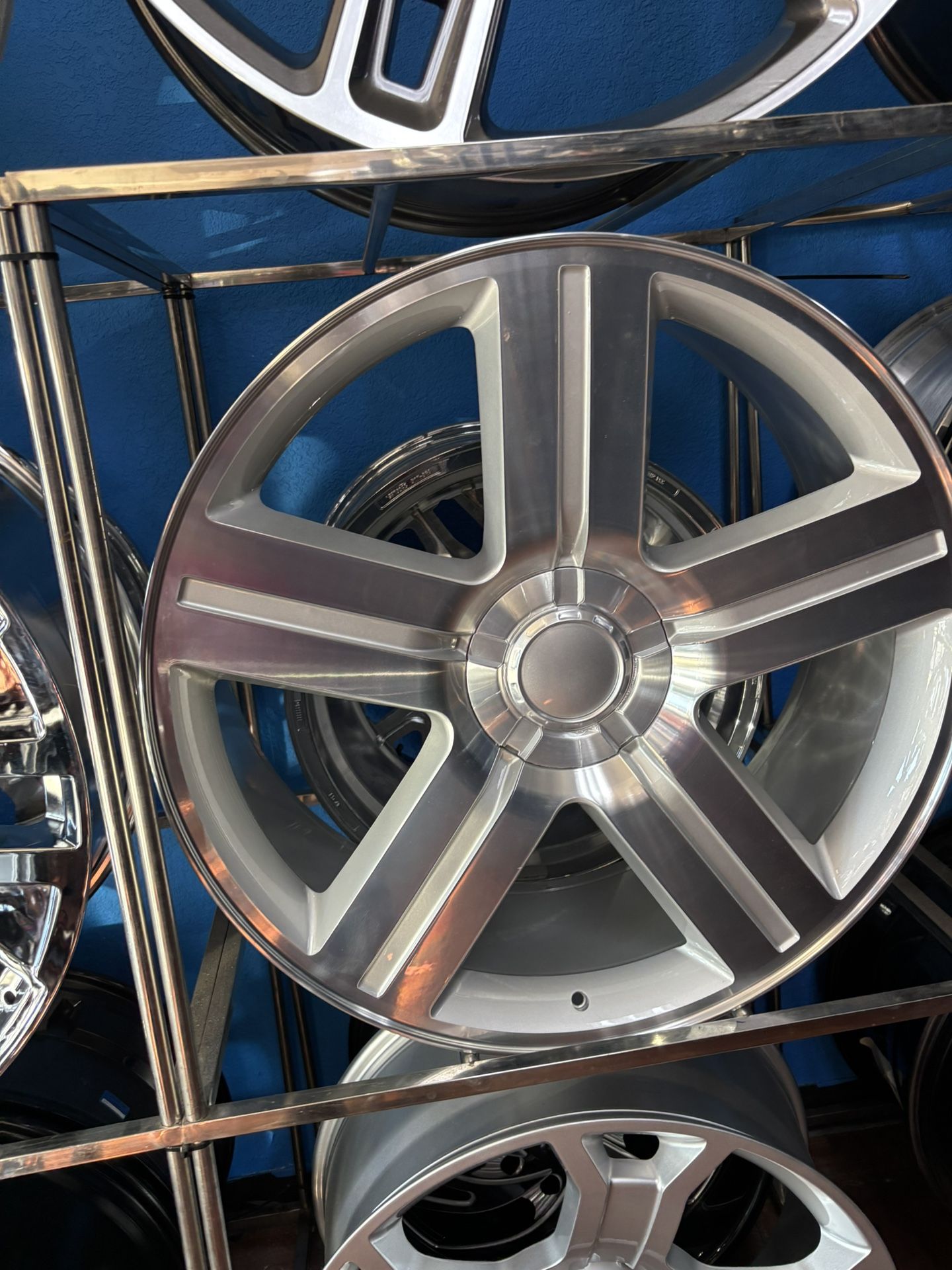 25s Silver Texas Edition Wheels Tires