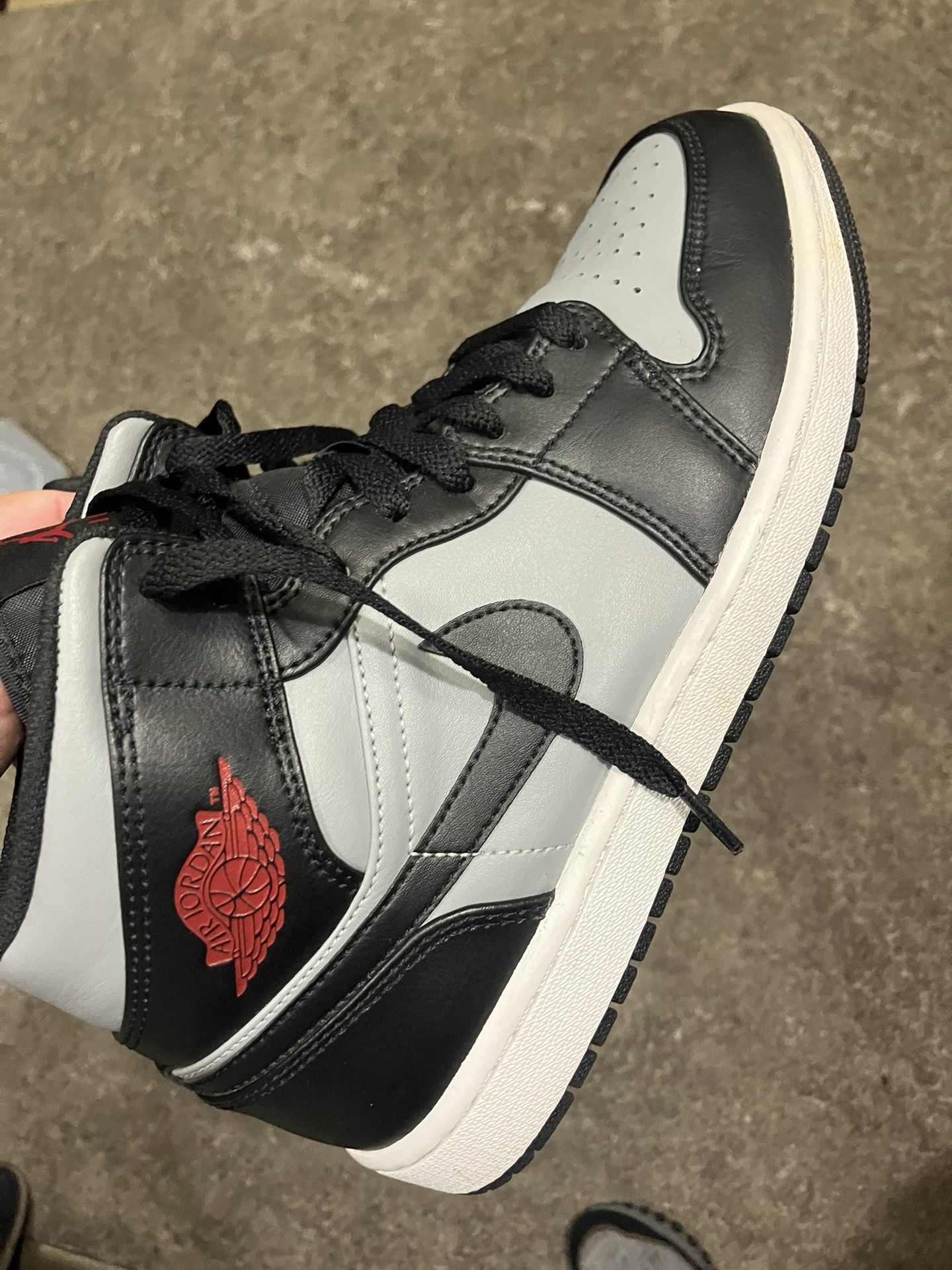 Jordan 1 shadow red. Maybe Worn Twice. 