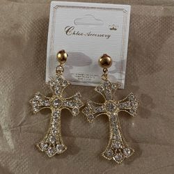 Earrings And Accessories 